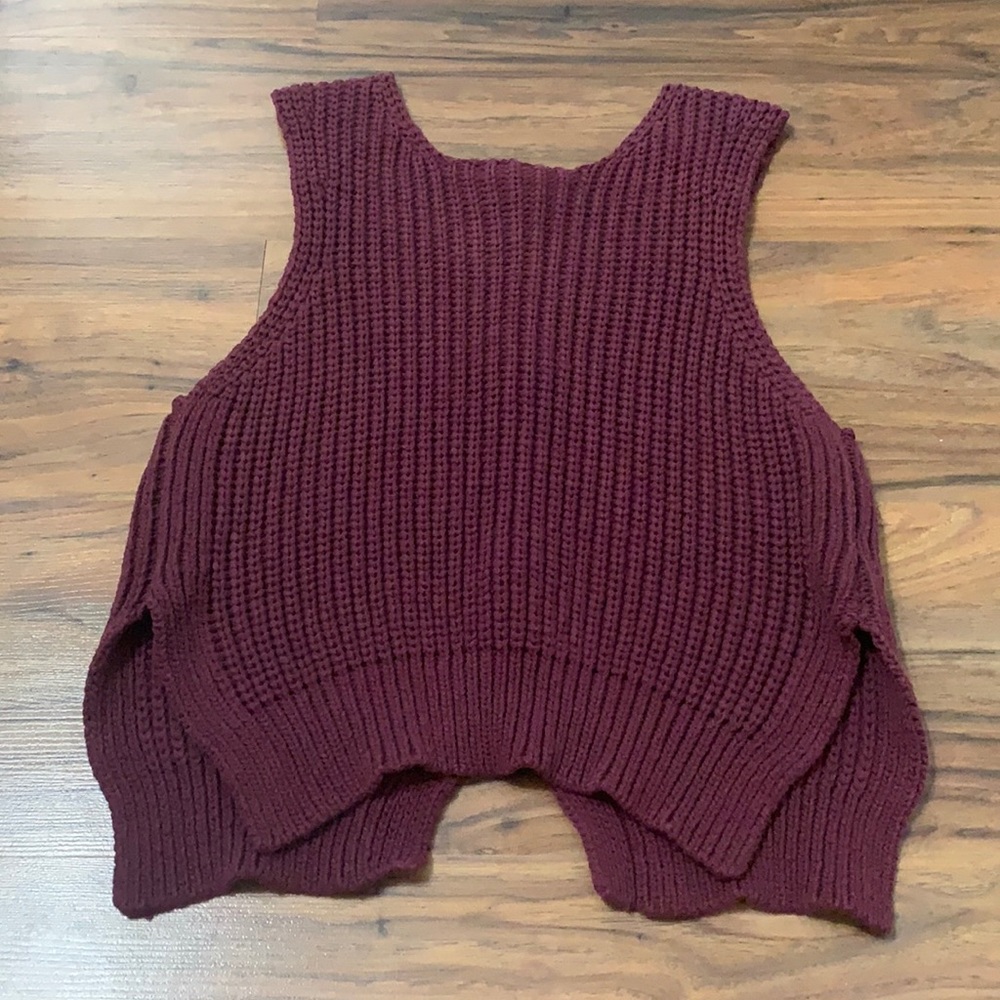 Maroon Sweater Sleeveless S Top Button Up Back